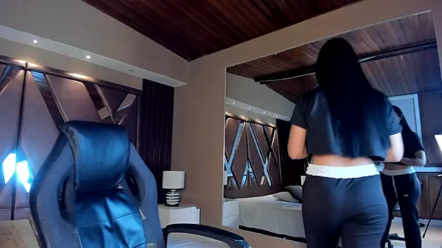 carina rossi online show from 02.11.25