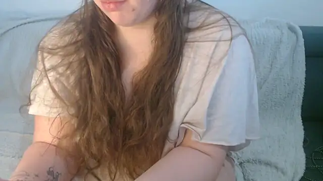 FrancaiseLynne online show from 03.07.26