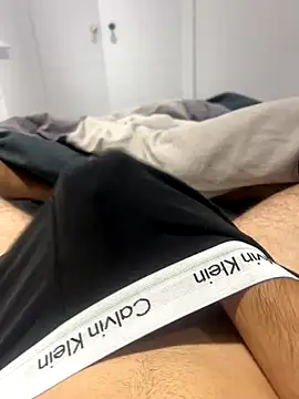 h0rnyguy001 online show from 10.30.25