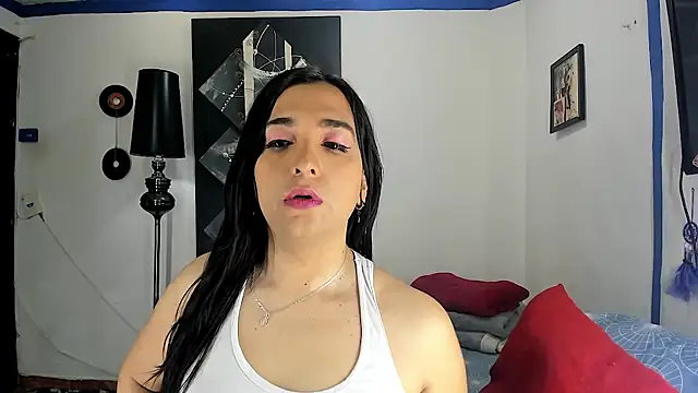 SARAMISHA online show from 04.29.26