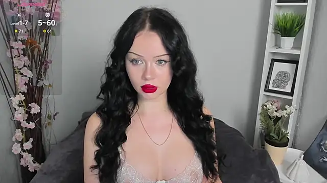 Snapshot of Lori__Hell chatting on 05.14.26 Lori Hell online show from 05.14.26