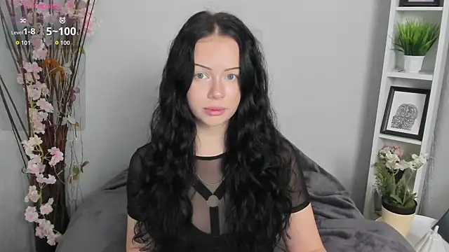 Snapshot of Lori__Hell chatting on 05.18.26 Lori Hell online show from 05.18.26