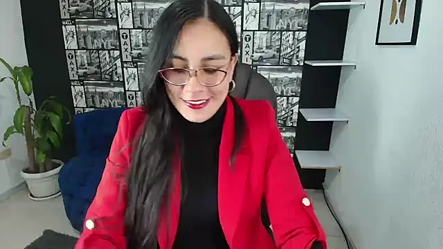 Snapshot of Agata-Moon chatting on 02.20.25 Agata-Moon online show from 02.20.25