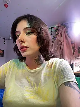 LiliJones  online show from 04.27.26