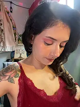 LiliJones  online show from 05.30.26