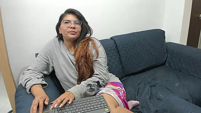 Luna Dumont online show from 03.22.25