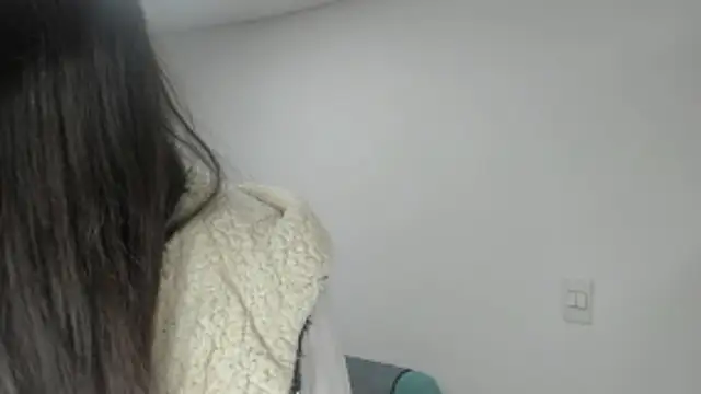 Luna Dumont online show from 04.24.26