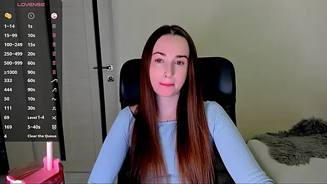 Snapshot of Kimmberr chatting on 09.19.25 Kimmberr online show from 09.19.25