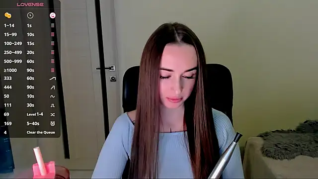 Snapshot of Kimmberr chatting on 10.16.25 Kimmberr online show from 10.16.25
