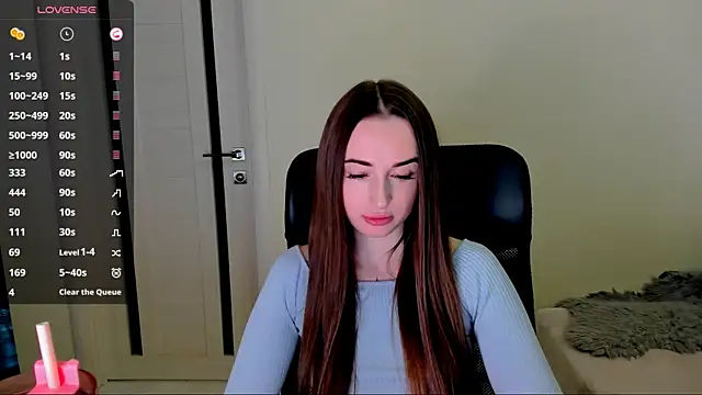 Snapshot of Kimmberr chatting on 10.19.25 Kimmberr online show from 10.19.25