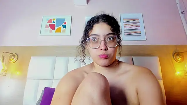 Dollar-girl online show from 02.15.25