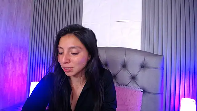 kendall saenz online show from 12.12.24