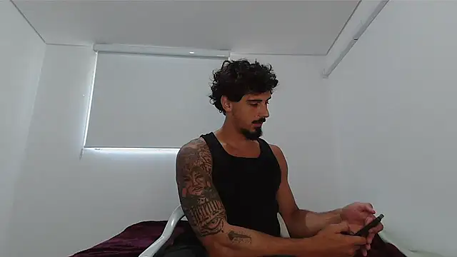 milkoffe online show from 03.02.26