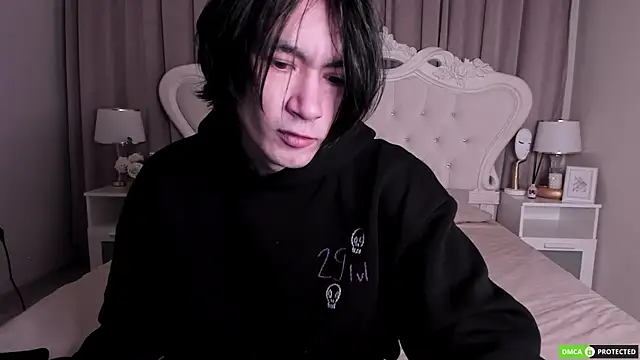 Snapshot of CalvinOwens chatting on 11.19.25 CalvinOwens online show from 11.19.25