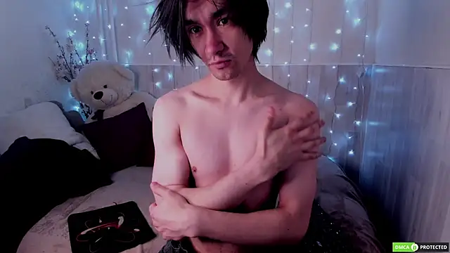 Snapshot of CalvinOwens chatting on 11.24.25 CalvinOwens online show from 11.24.25