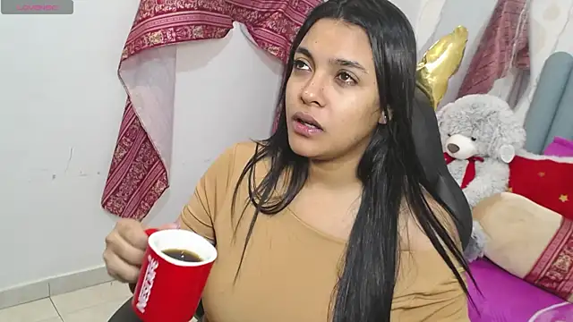 lakshmiraniii online show from 12.18.25