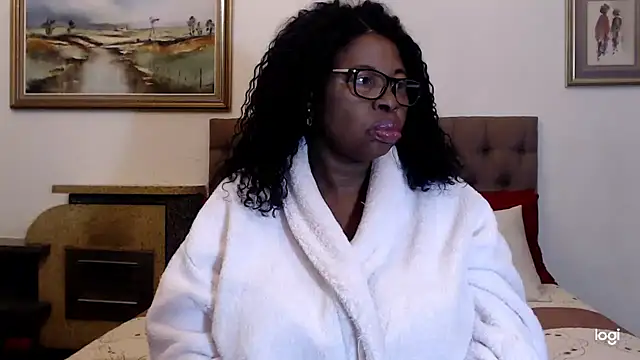 Snapshot of OmegaLipps chatting on 05.19.26 OmegaLipps online show from 05.19.26