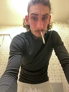 Snapshot of BostonGeorge27 chatting on 02.09.25 BostonGeorge27 online show from 02.09.25