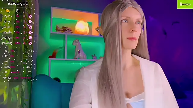 Flash Summer online show from 10.26.25