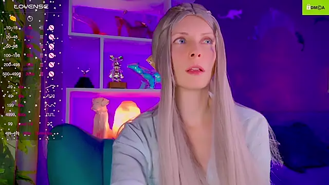 Flash Summer online show from 11.16.25