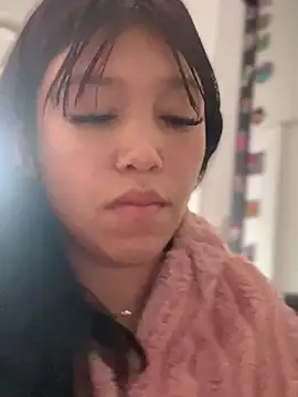 emily rosse04 online show from 09.17.25