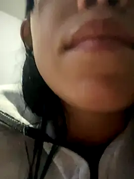 emily rosse04 online show from 12.14.25