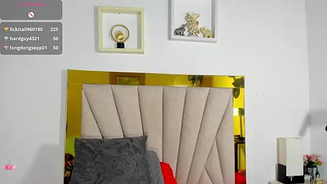 Snapshot of angel_dthroatt chatting on 01.13.25 angel dthroatt online show from 01.13.25