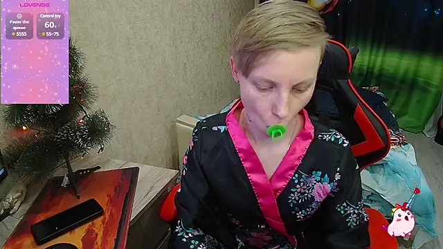 Alexis Gordon online show from 01.11.25