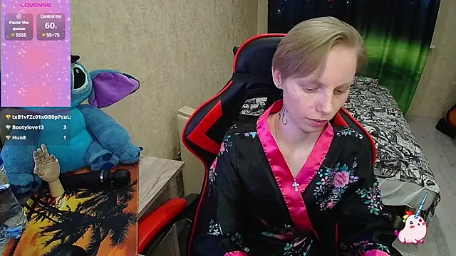 Alexis Gordon online show from 03.08.25