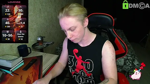 Alexis Gordon online show from 09.25.25