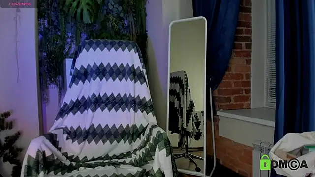 Melissa Wells online show from 06.12.26