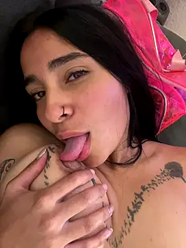 Meganmilk1 online show from 12.16.25