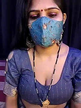 Snapshot of MUMTAJ_1 chatting on 12.15.24 MUMTAJ 1 online show from 12.15.24