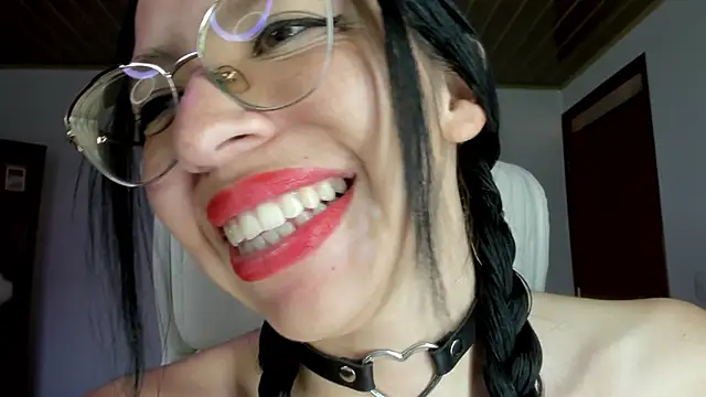 Snapshot of Katty_mouth chatting on 01.21.25 Katty mouth online show from 01.21.25