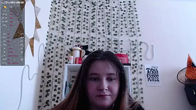 Light Luna online show from 02.06.25