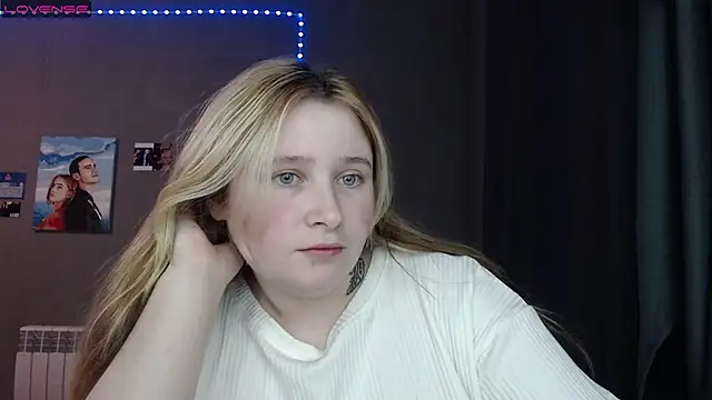 Light Luna online show from 11.28.25