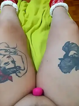 Hotsereia online show from 12.15.24