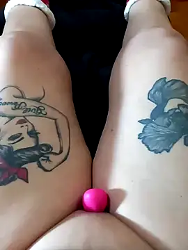 Hotsereia online show from 01.12.25