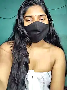 Snapshot of Luv_Adite20 chatting on 02.04.25 Luv Adite20 online show from 02.04.25