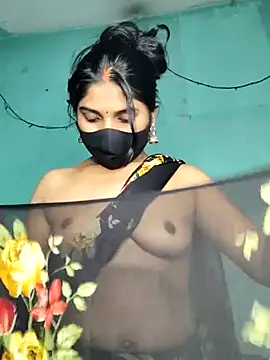 Snapshot of Luv_Adite20 chatting on 02.08.25 Luv Adite20 online show from 02.08.25