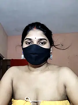 Snapshot of Luv_Adite20 chatting on 10.09.25 Luv Adite20 online show from 10.09.25