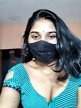 Snapshot of Luv_Adite20 chatting on 10.12.25 Luv Adite20 online show from 10.12.25