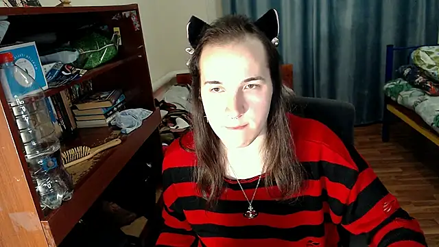 EvaMiron online show from 03.06.25