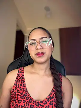 Snapshot of gretta_kler1 chatting on 01.30.25 gretta kler1 online show from 01.30.25