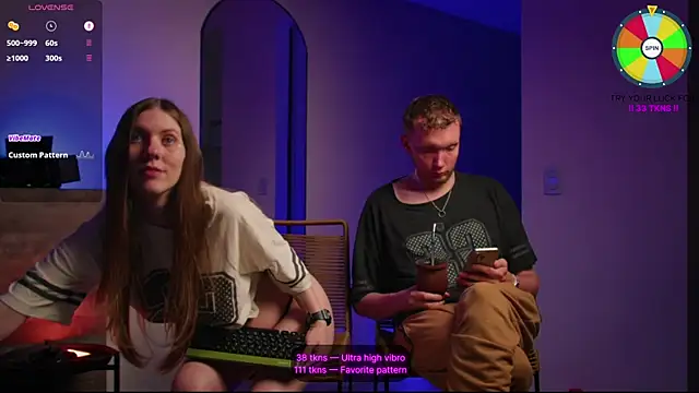 Snapshot of VunderSEX chatting on 09.19.25 VunderSEX online show from 09.19.25