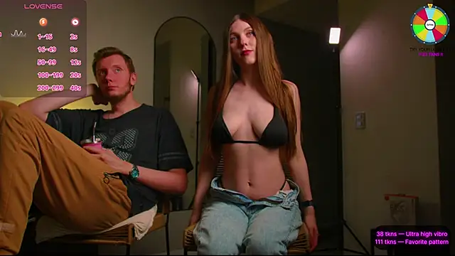 Snapshot of VunderSEX chatting on 11.15.25 VunderSEX online show from 11.15.25