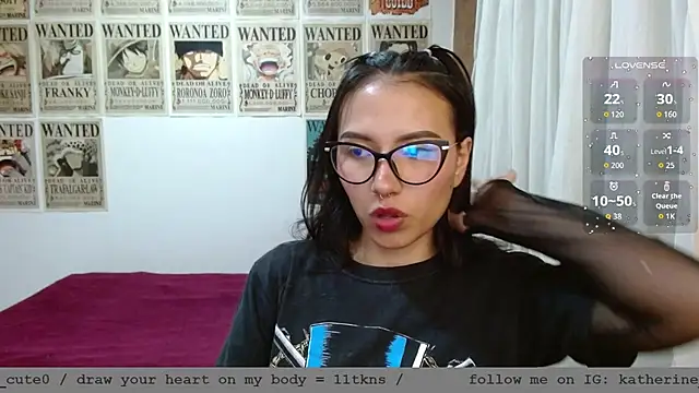 Snapshot of wild_kittys chatting on 10.26.25 wild kittys online show from 10.26.25