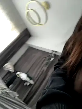 deliaroyal online show from 09.28.25