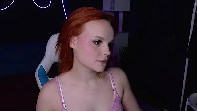 KristiRosee online show from 02.11.25