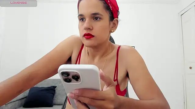 Snapshot of natalia_curvy1 chatting on 06.16.26 natalia curvy1 online show from 06.16.26